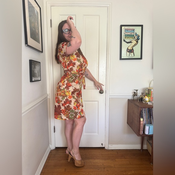 70s Vintage Fall Leaf Novelty Print Dress Sz M - Picture 2 of 12